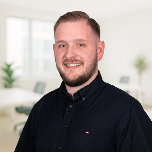 Portraitfoto von Fabian Wiezel